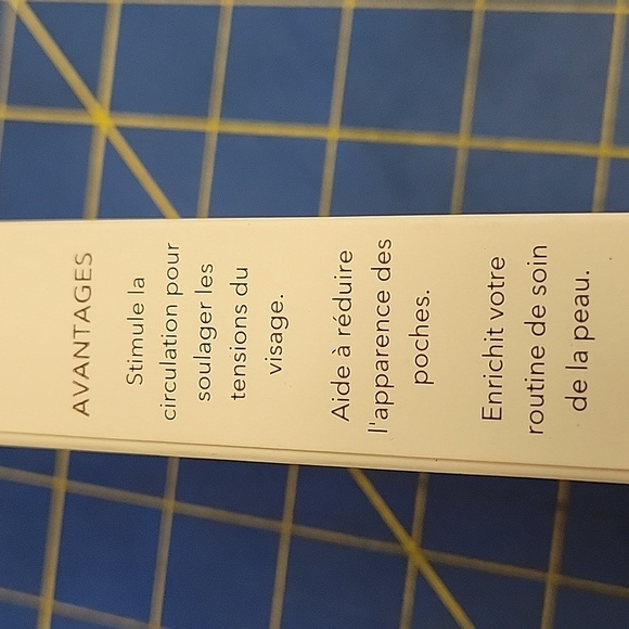 Zoe Ayla JADE ROLLER MASSAGE TOOL NICE GOLD DESIGN NEW - Picture 3 of 7